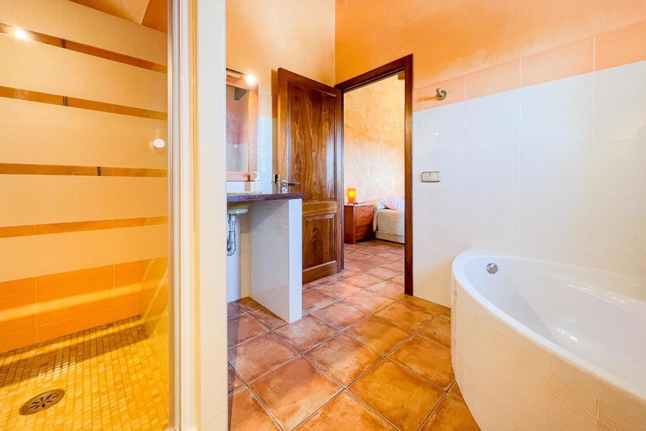 Holiday home Finca Poas Llombarts