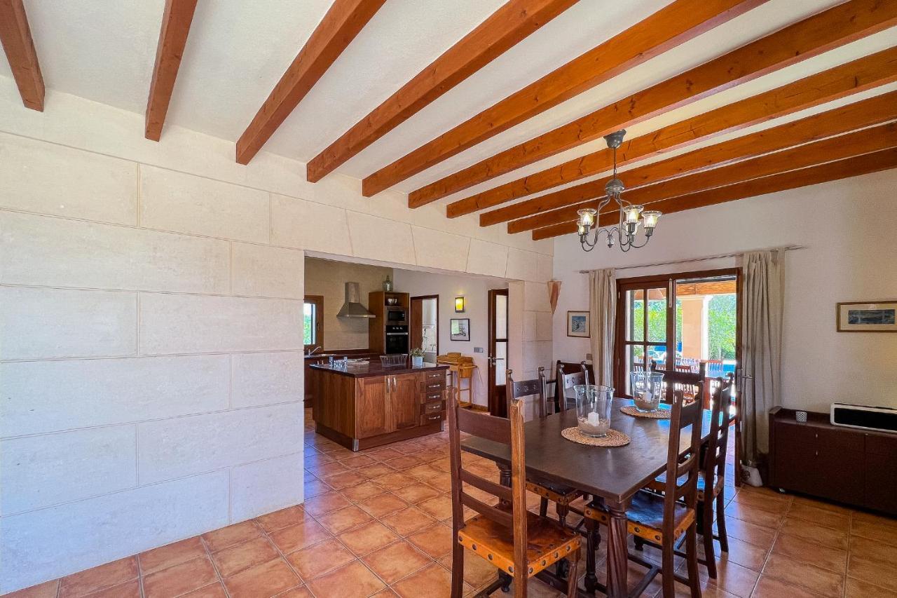 Holiday home Finca Poas Llombarts